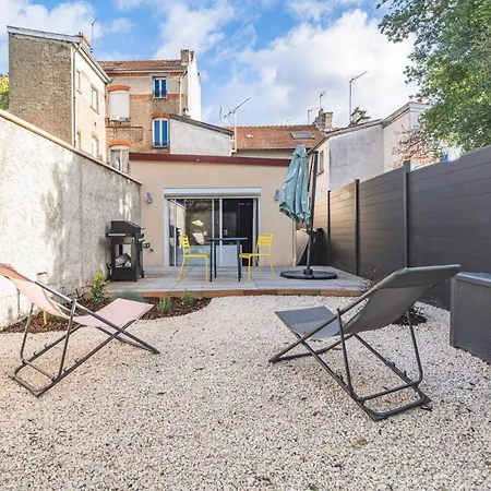 Art Deco Lesage & Apartment